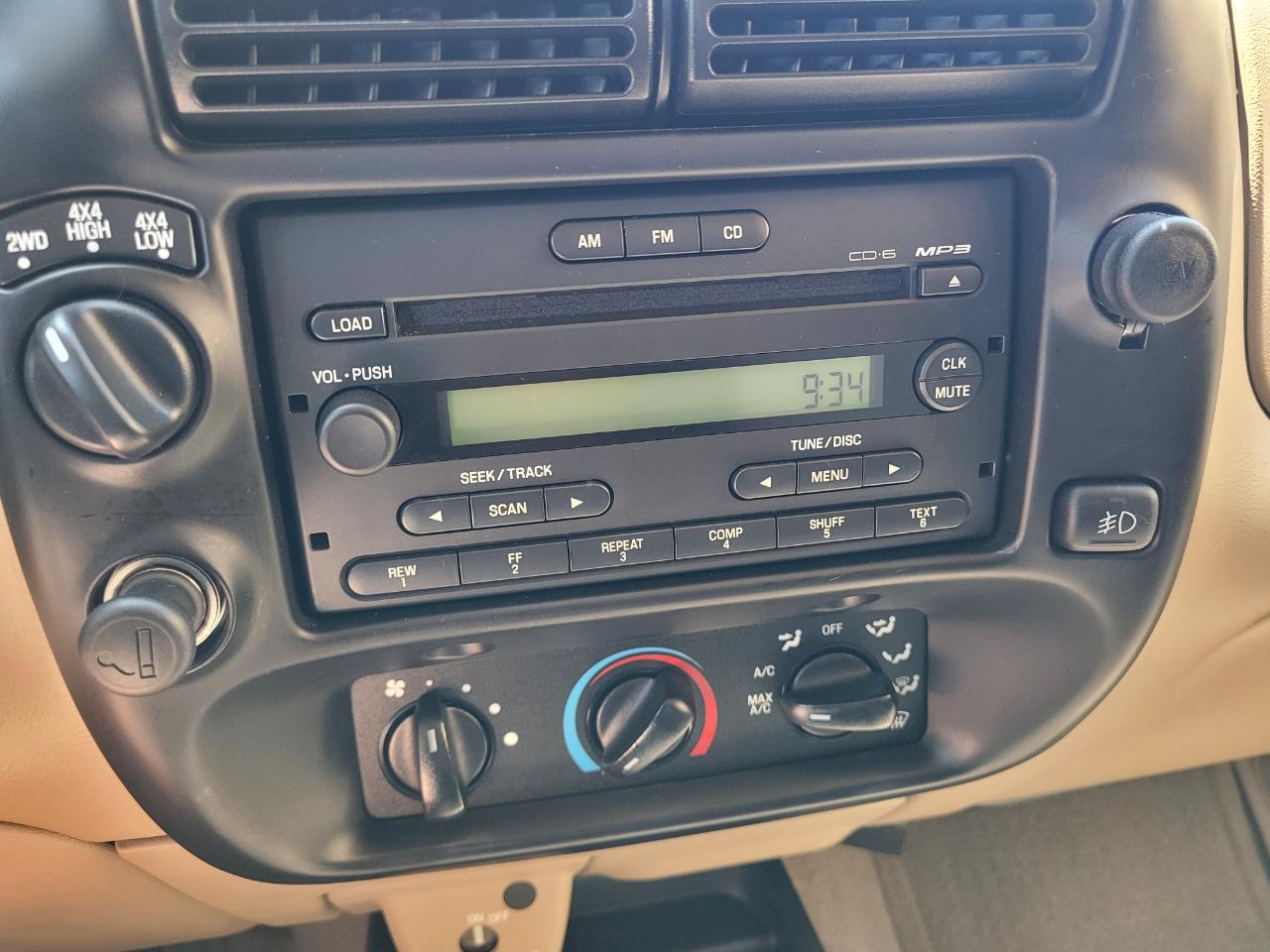 Ford Ranger 4dr Supercab 4.0L XLT 4WD 2006