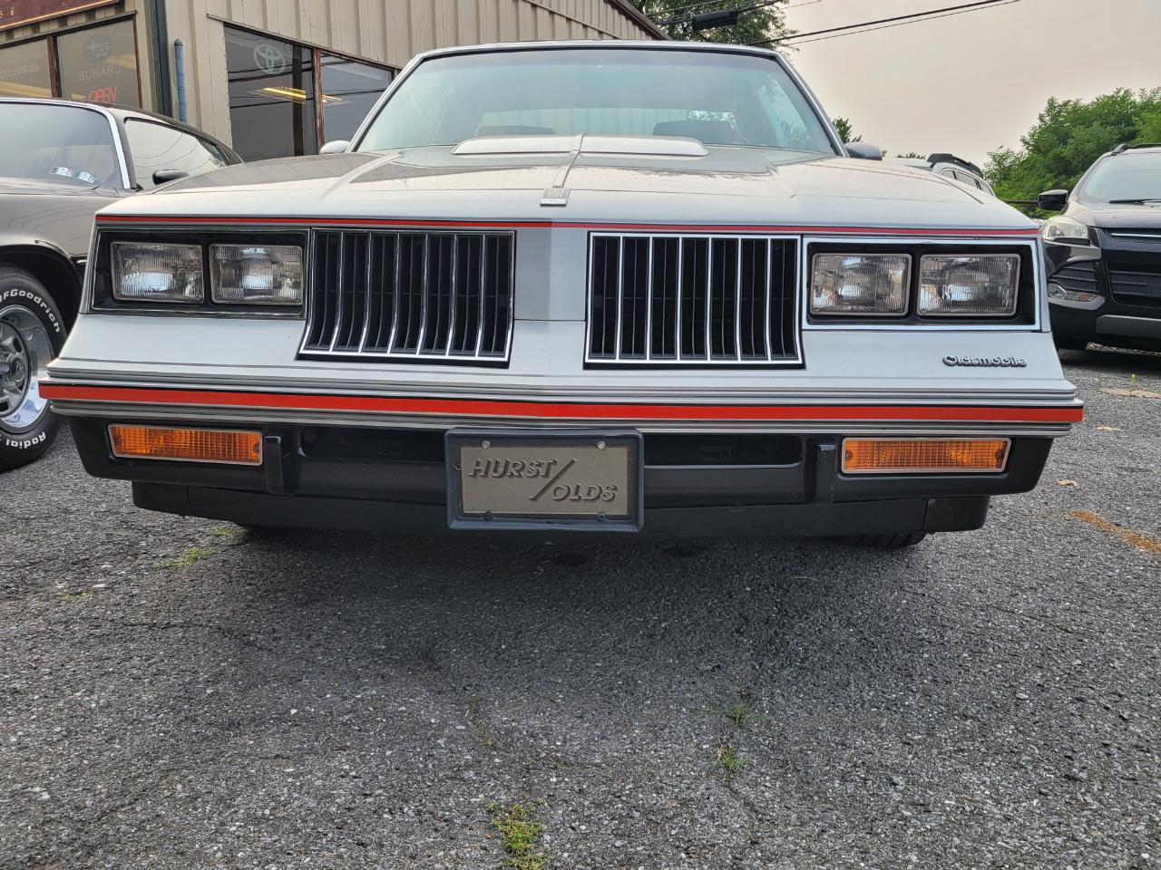 Oldsmobile Cutlass Calais  1984