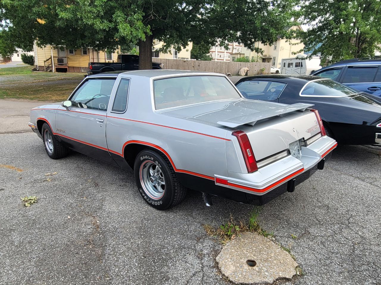 Oldsmobile Cutlass Calais  1984