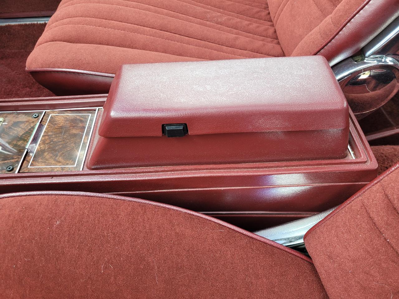 Oldsmobile Cutlass Calais  1984