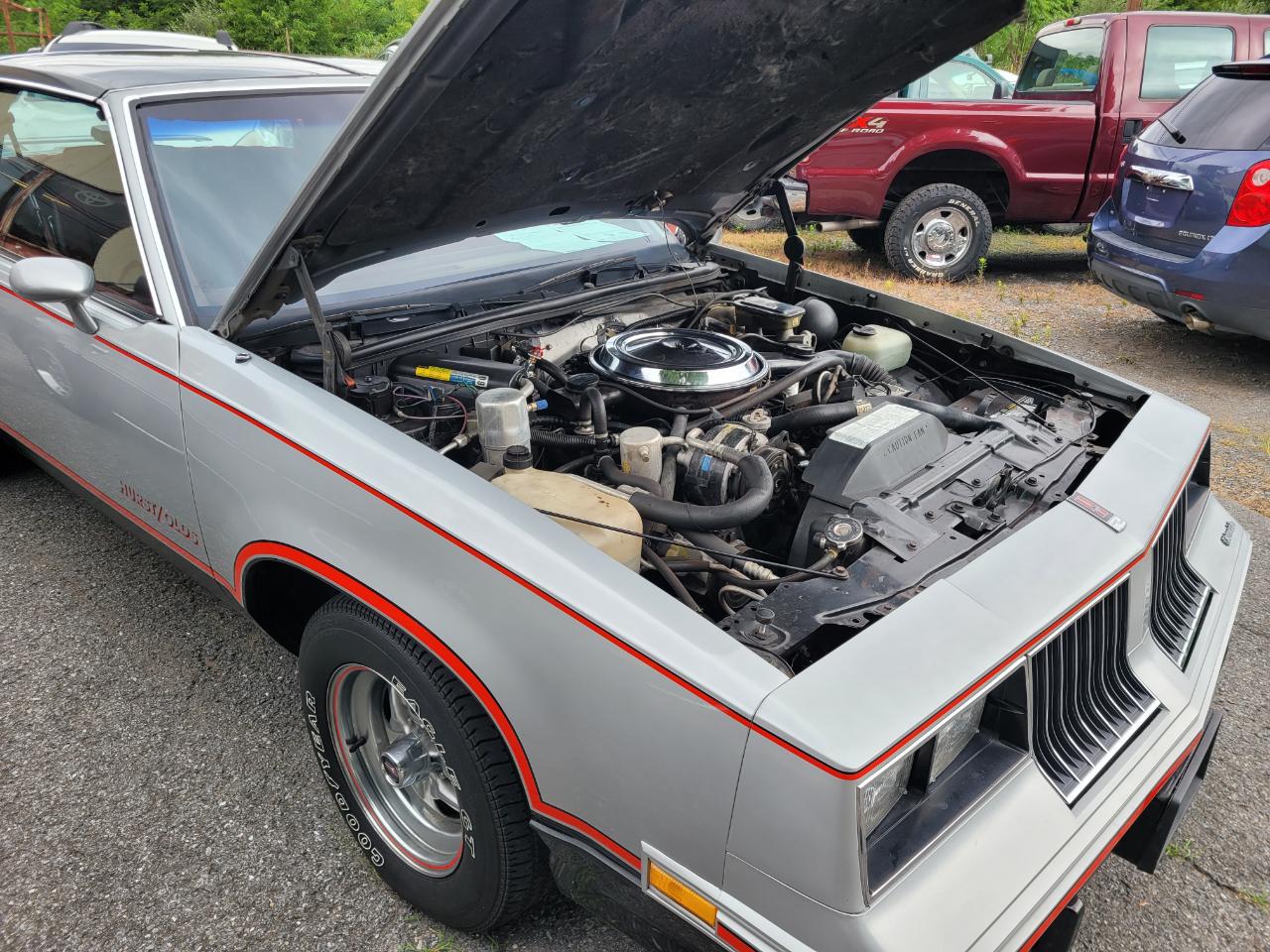 Oldsmobile Cutlass Calais  1984