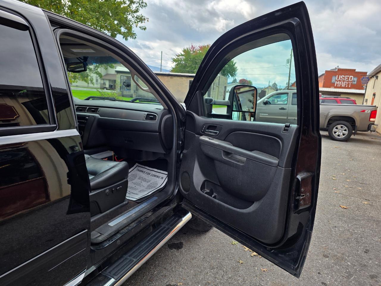 Chevrolet Silverado 3500HD LTZ Crew Cab 4WD 2014