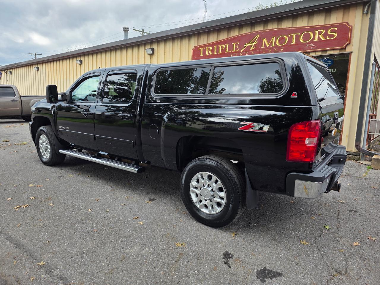 Chevrolet Silverado 3500HD LTZ Crew Cab 4WD 2014