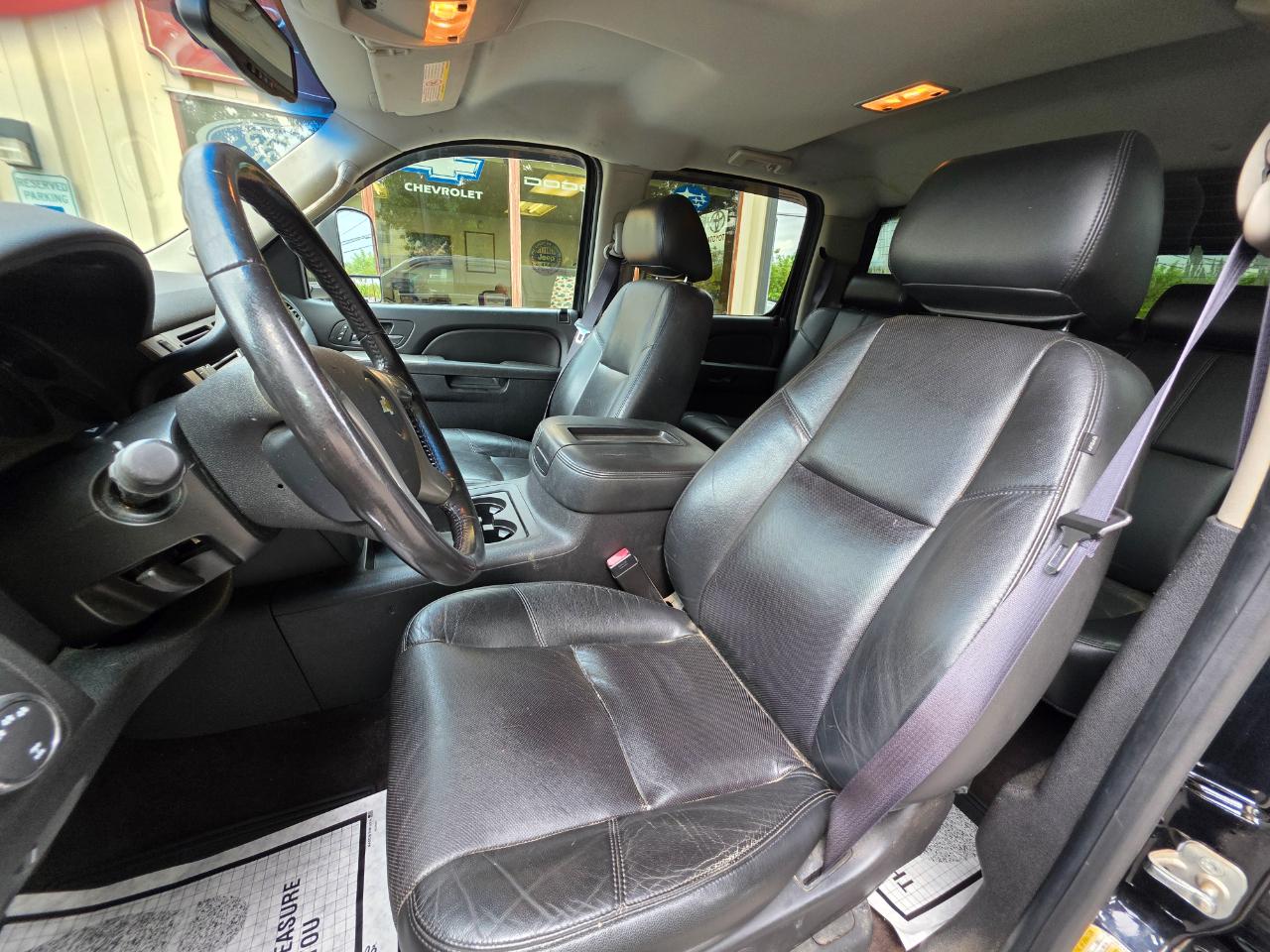 Chevrolet Silverado 3500HD LTZ Crew Cab 4WD 2014