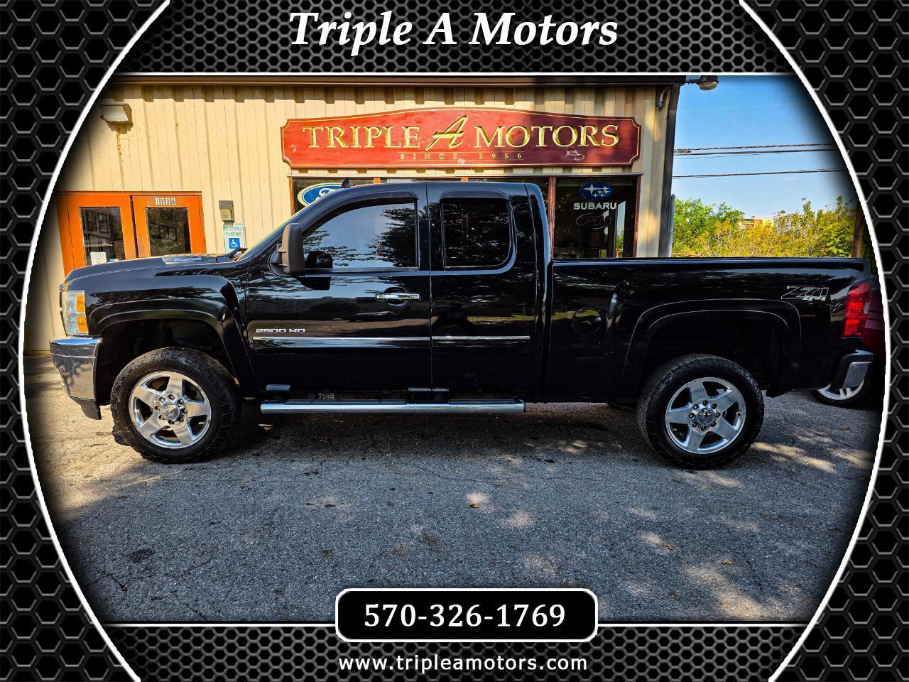 2013 Chevrolet Silverado 2500HD LT Ext. Cab 4WD
