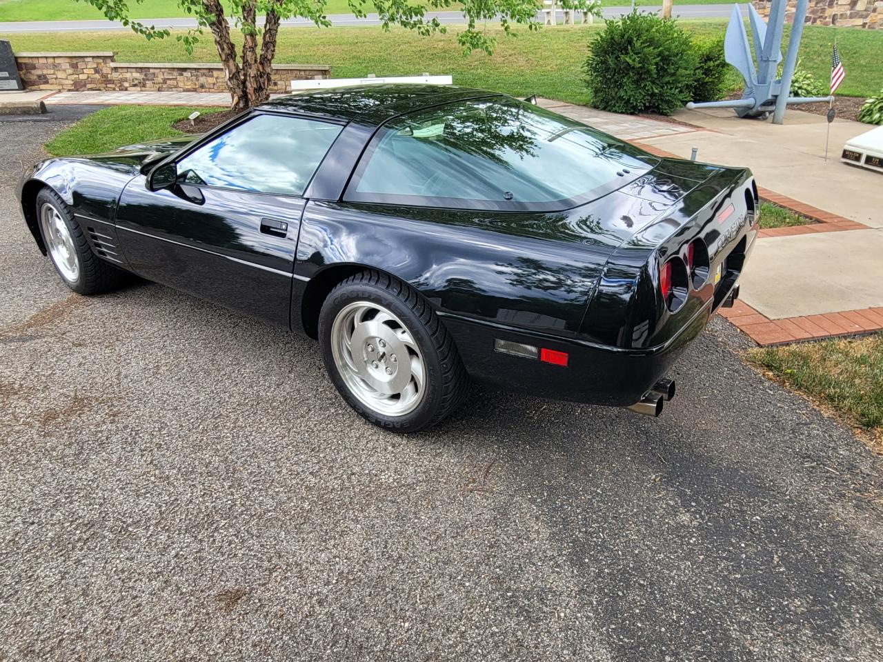 Chevrolet Corvette Coupe 1993
