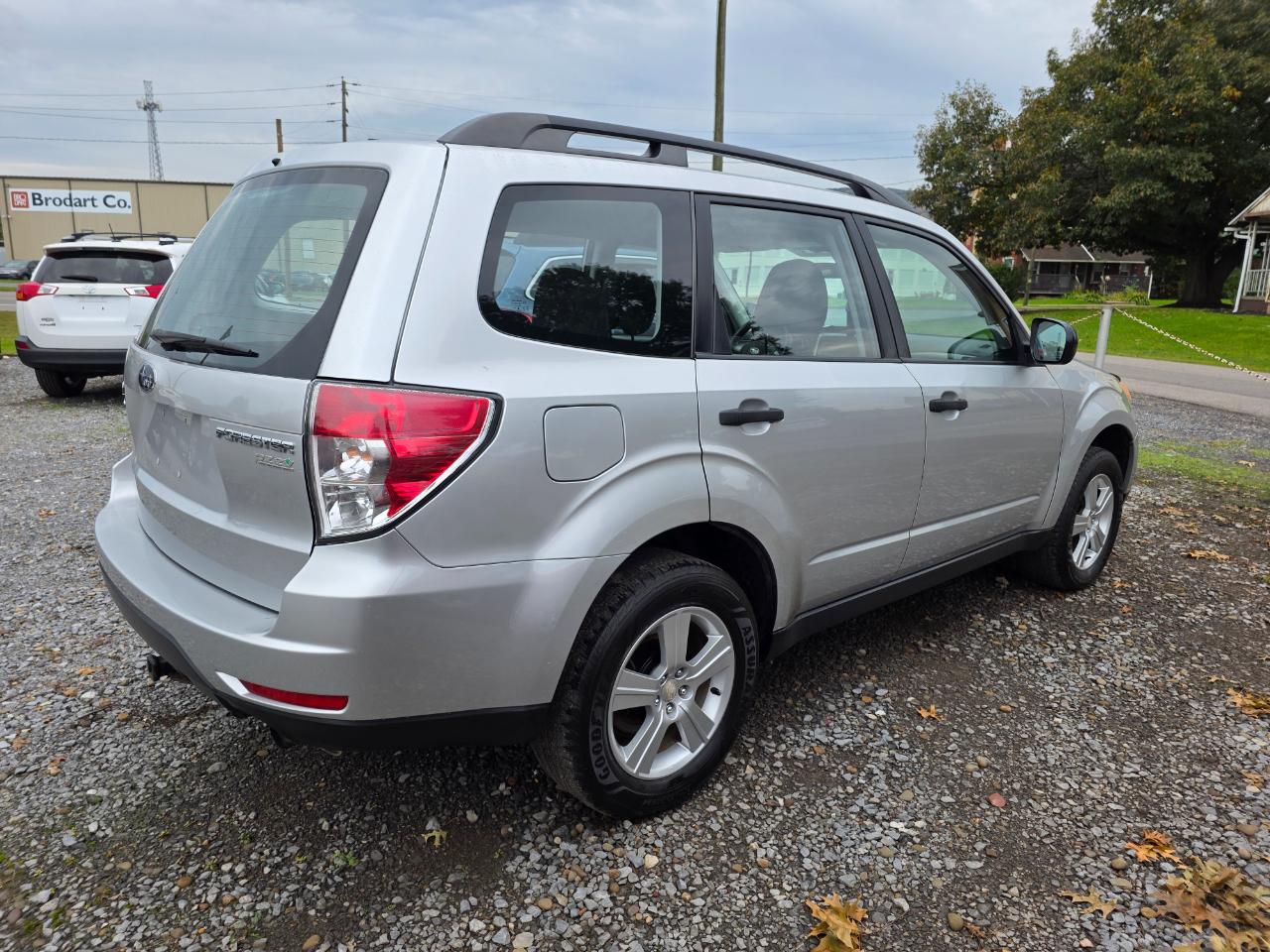 Subaru Forester 4dr Auto 2.5X 2011