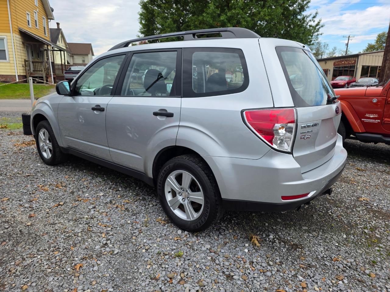 Subaru Forester 4dr Auto 2.5X 2011