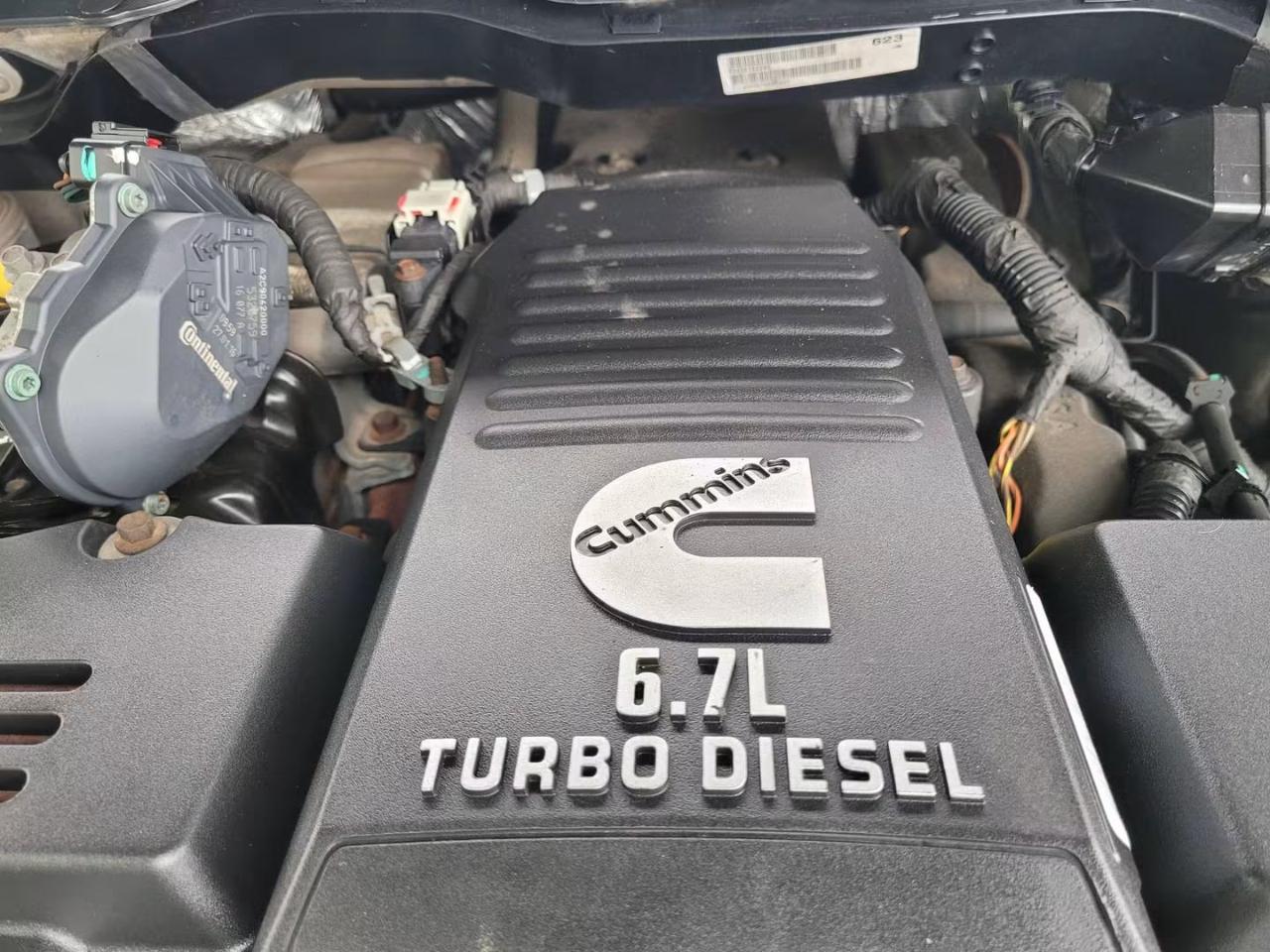 RAM 2500 SLT Crew Cab SWB 4WD 2016