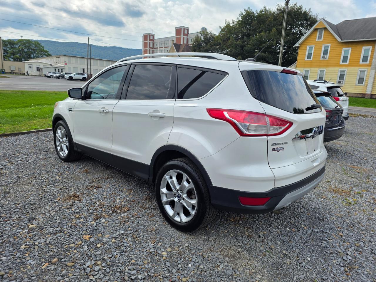 Ford Escape Titanium 4WD 2014