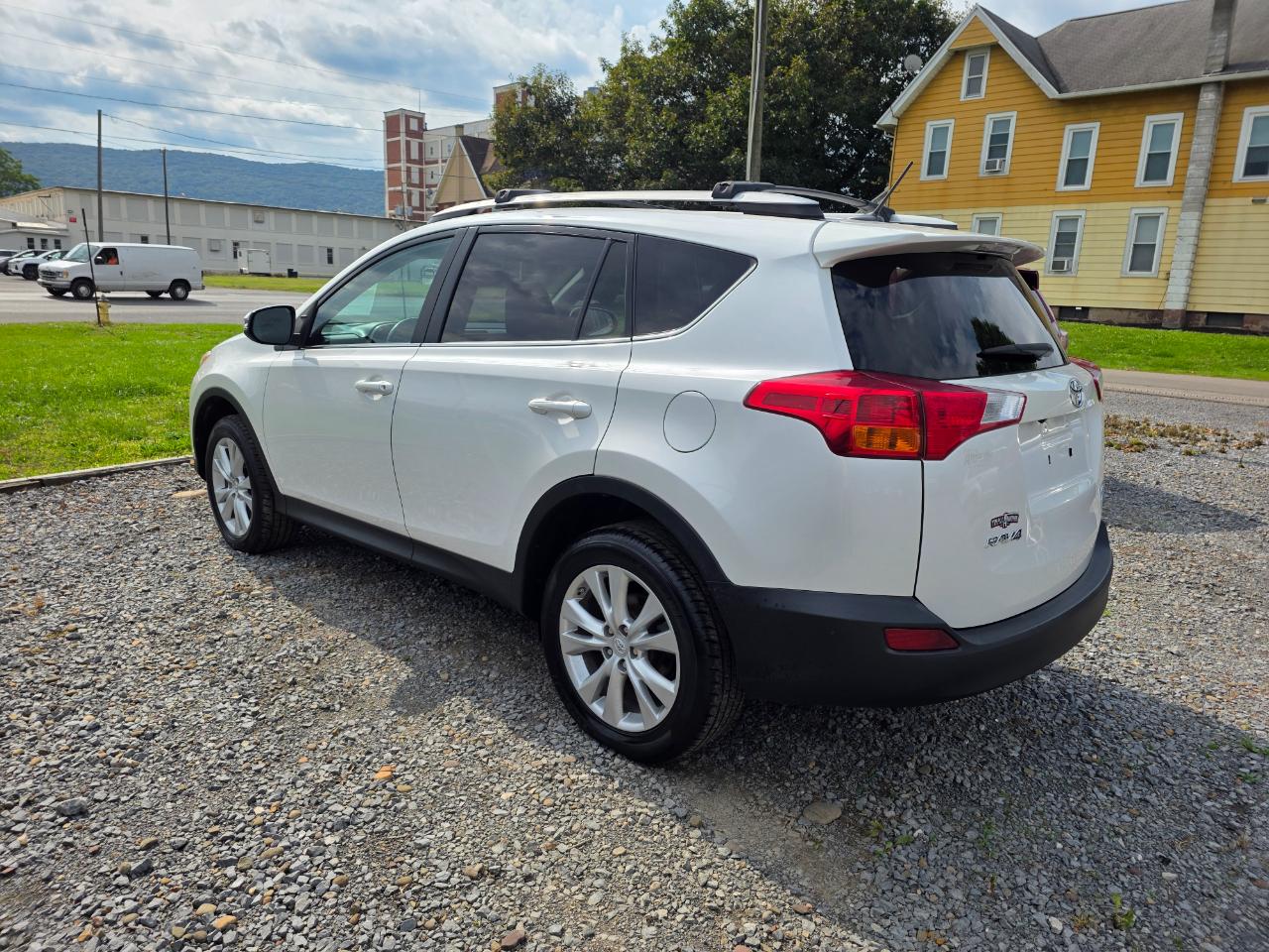 Toyota RAV4 Limited AWD 2014