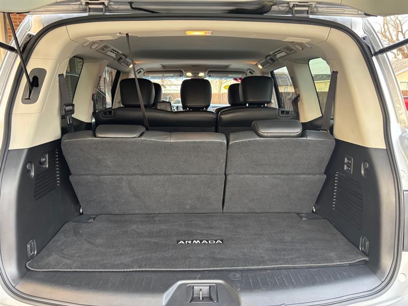 Nissan Armada SV 2WD 2017