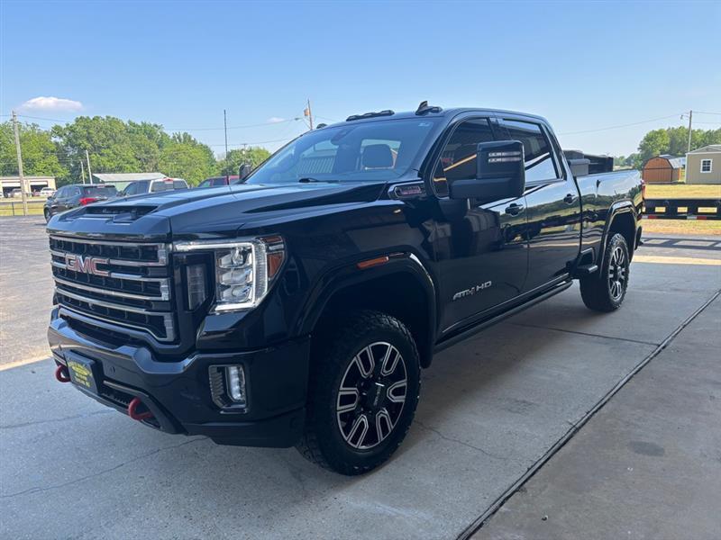 GMC Sierra 2500HD AT4 Crew Cab 4WD 2023