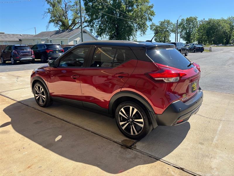 Nissan Kicks SV 2020