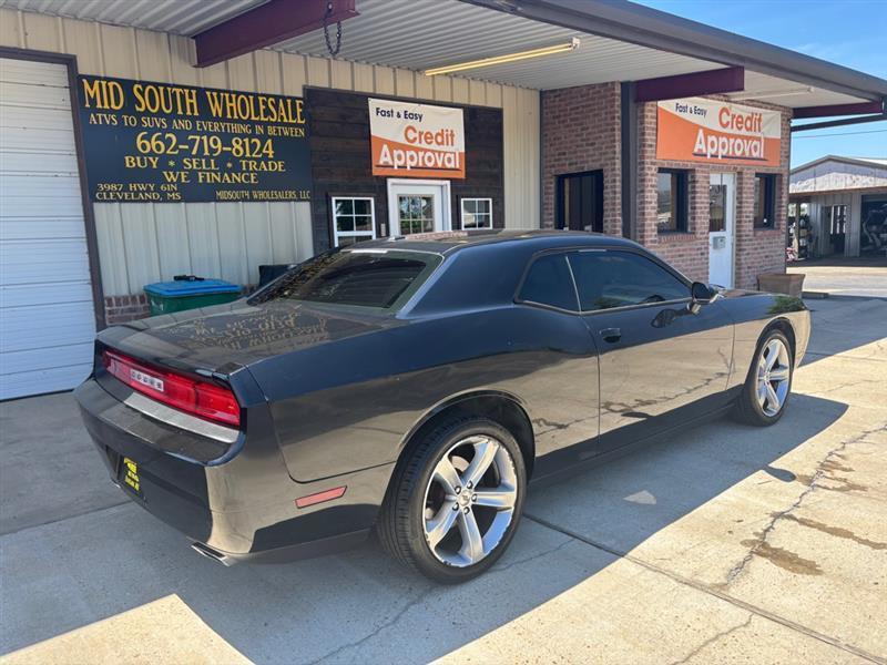 Dodge Challenger SXT 2014