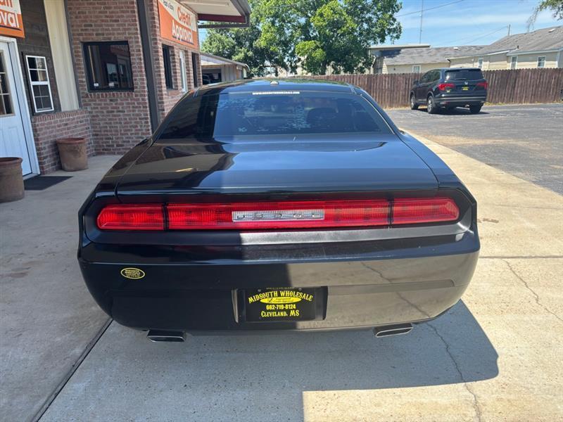 Dodge Challenger SXT 2014