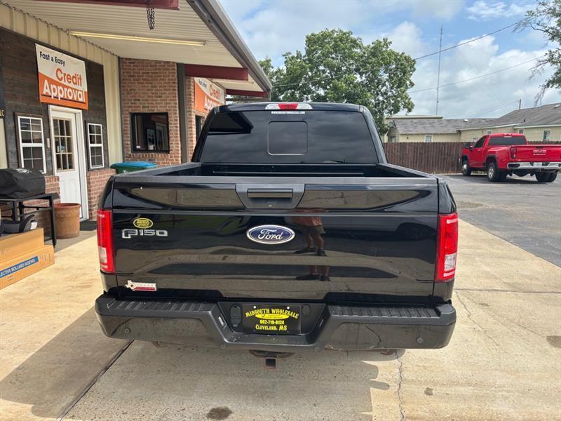 Ford F-150 XL SuperCrew 5.5-ft. Bed 2WD 2017