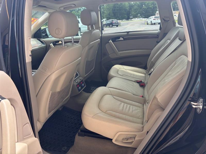 Audi Q7 3.0T Premium Plus quattro 2015