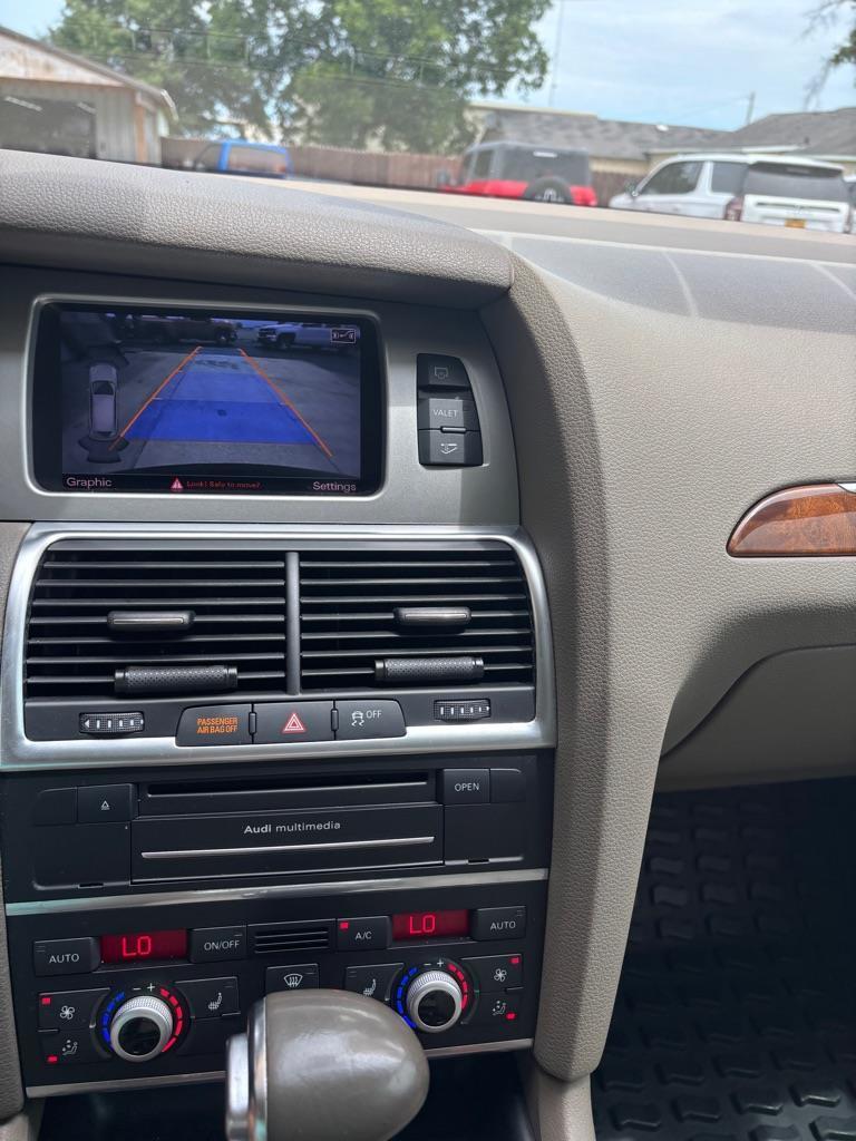 Audi Q7 3.0T Premium Plus quattro 2015