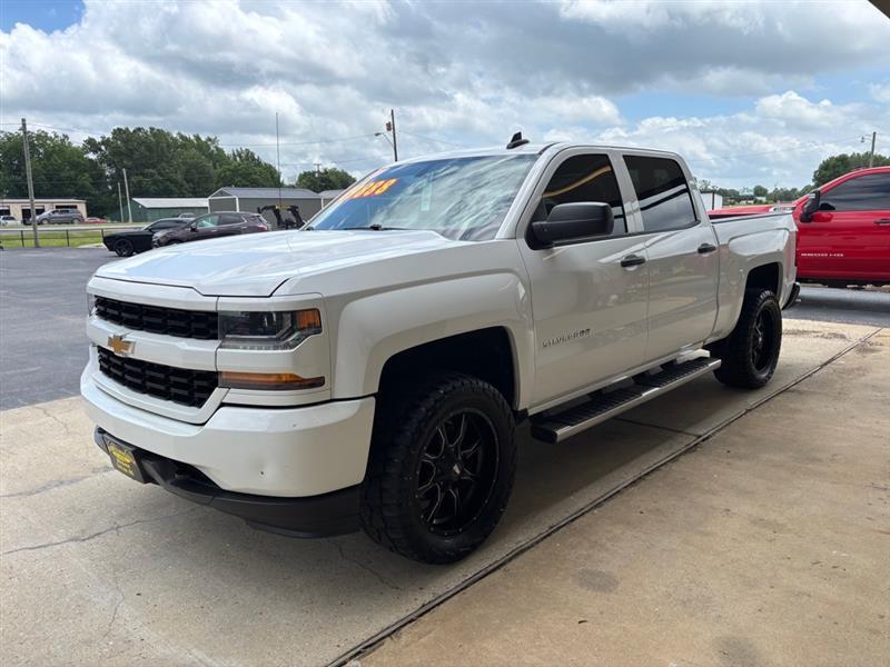 Chevrolet Silverado 1500 Custom Crew Cab 2WD 2018