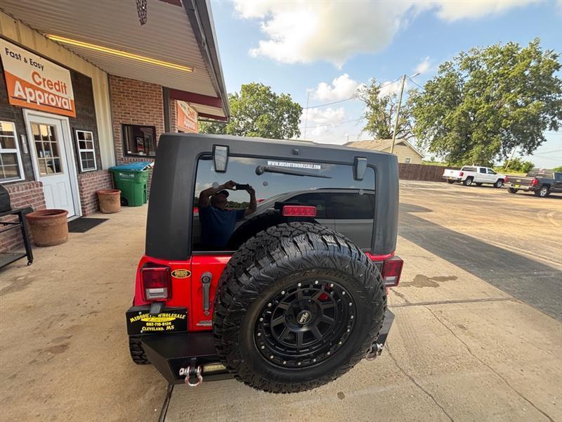 Jeep Wrangler Unlimited Sahara 4WD 2016