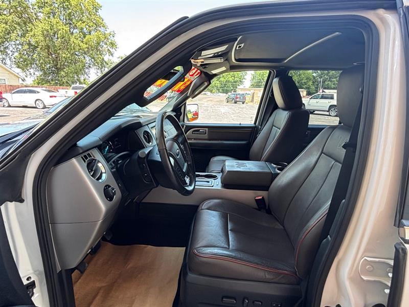 Ford Expedition XLT 4WD 2016
