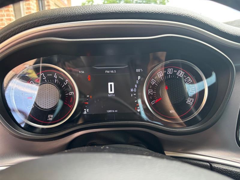 Dodge Challenger SXT 2019
