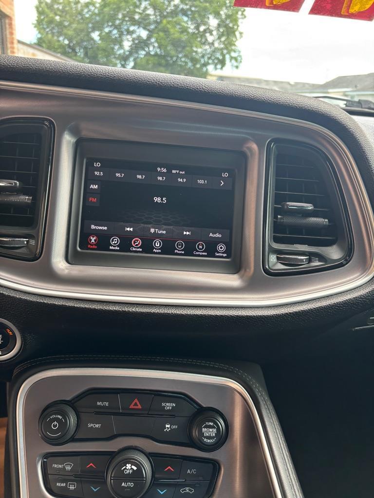 Dodge Challenger SXT 2019