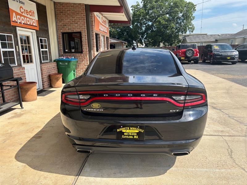 Dodge Charger SXT 2016