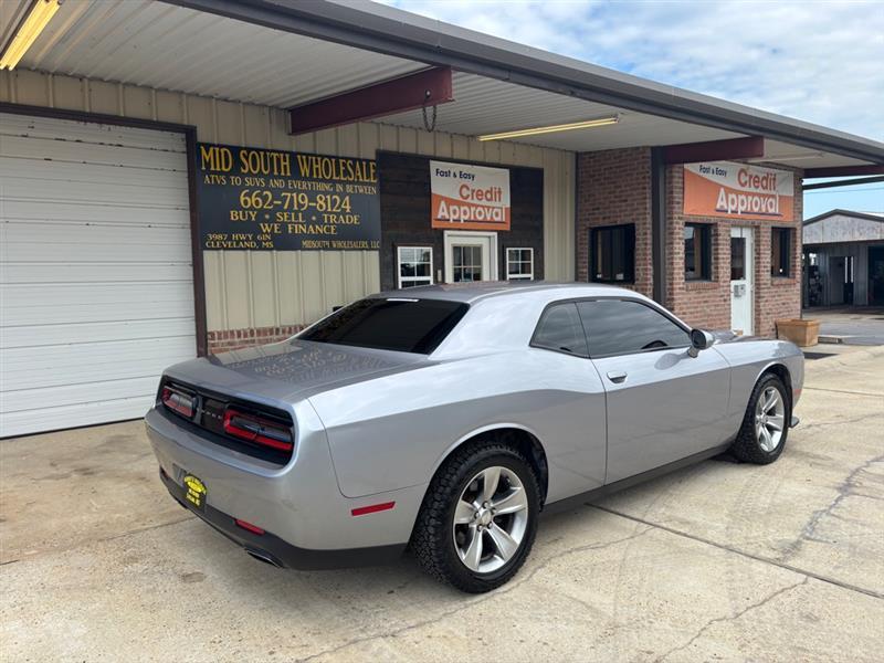 Dodge Challenger SXT 2016