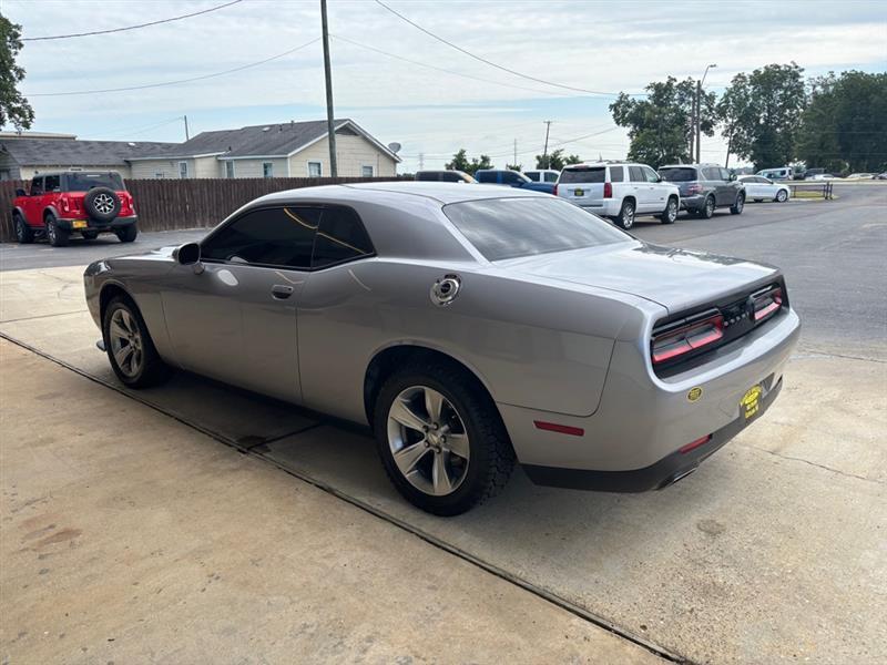 Dodge Challenger SXT 2016