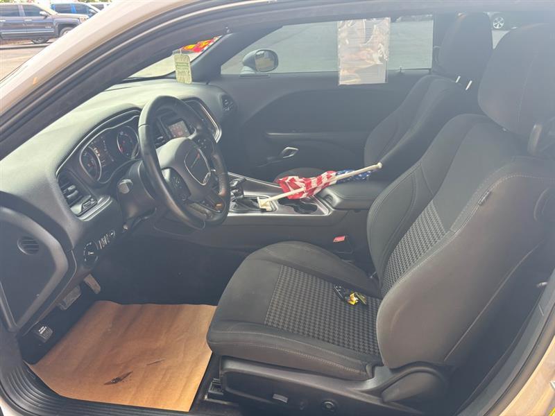 Dodge Challenger SXT 2016