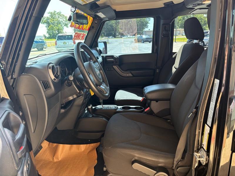 Jeep Wrangler Unlimited Sport 4WD 2017