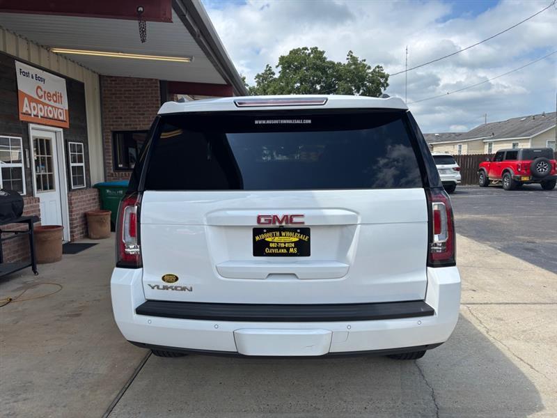 GMC Yukon SLT 2WD 2017
