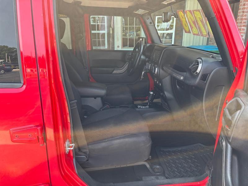 Jeep Wrangler Unlimited Sport 4WD 2015