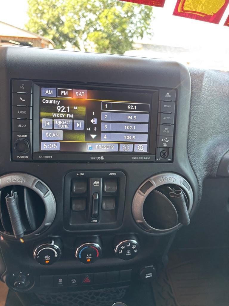 Jeep Wrangler Unlimited Sport 4WD 2015