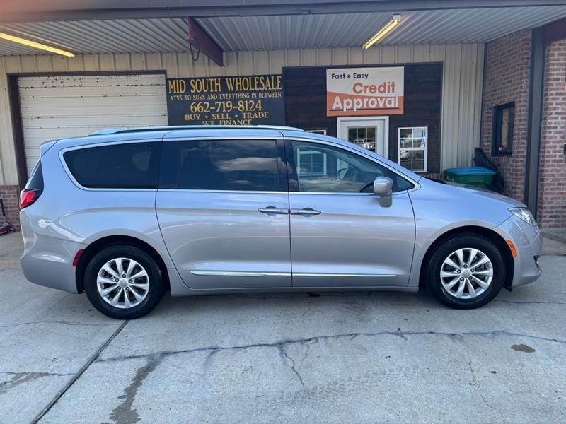 Chrysler Pacifica Touring-L 2019
