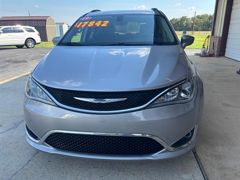 Chrysler Pacifica Touring-L 2019