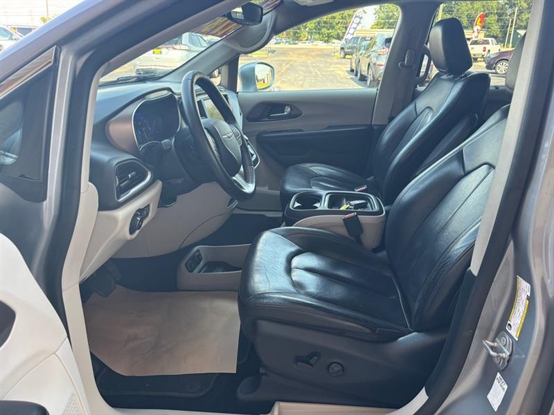 Chrysler Pacifica Touring-L 2019