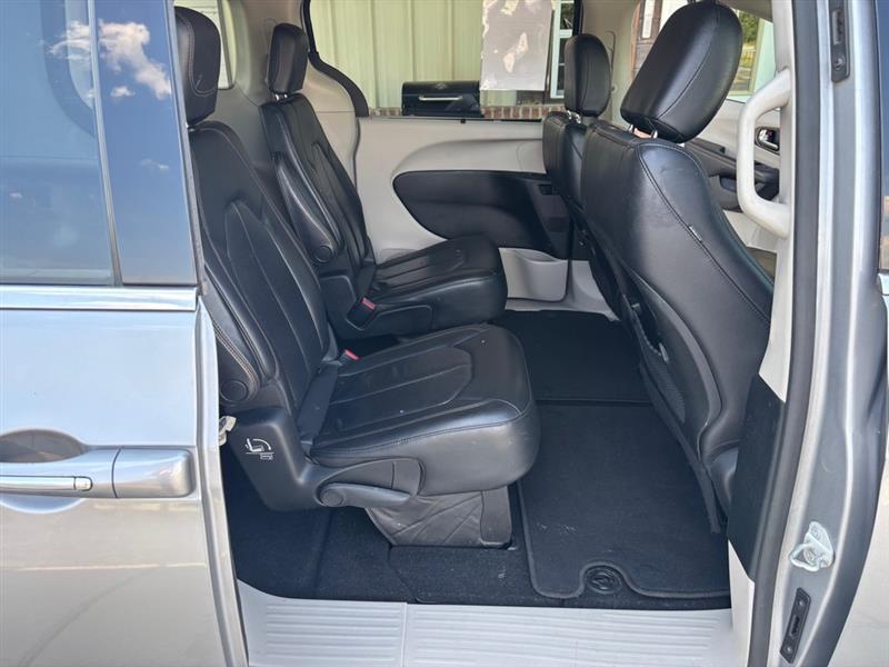 Chrysler Pacifica Touring-L 2019