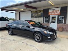 2019 Nissan Altima 