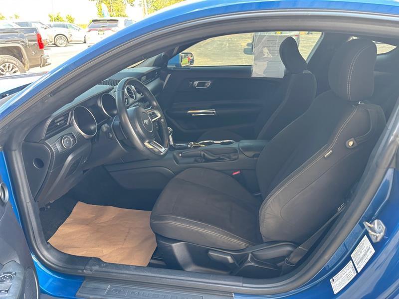 Ford Mustang EcoBoost Coupe 2018