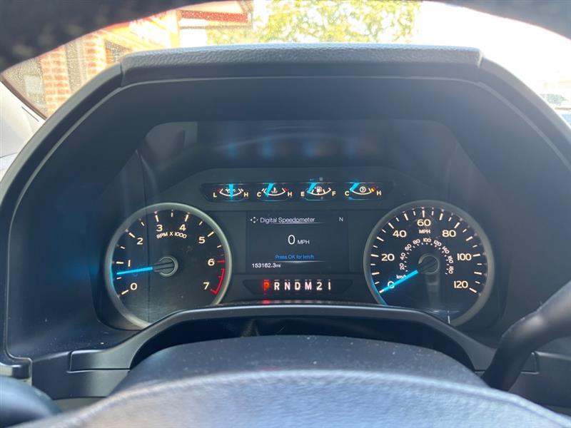 Ford F-150 XL SuperCrew 5.5-ft. Bed 4WD 2016