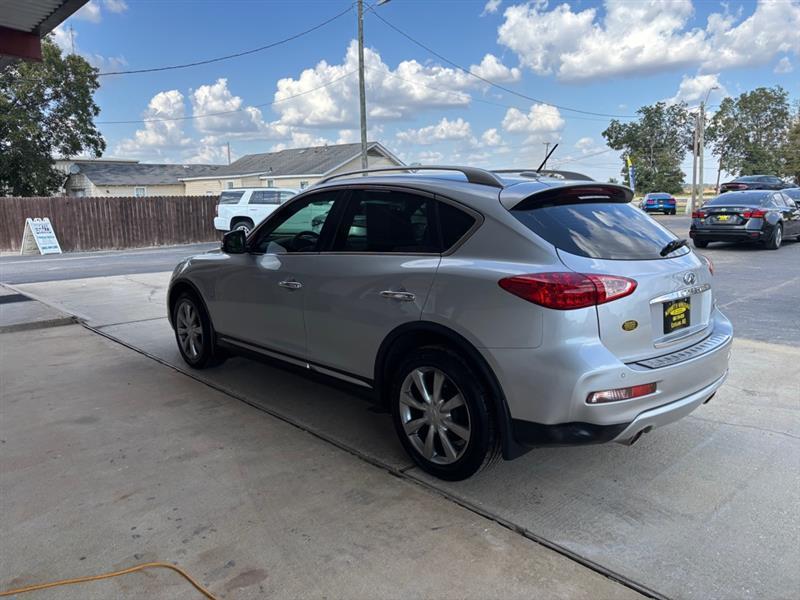 Infiniti QX50 Base AWD 2017