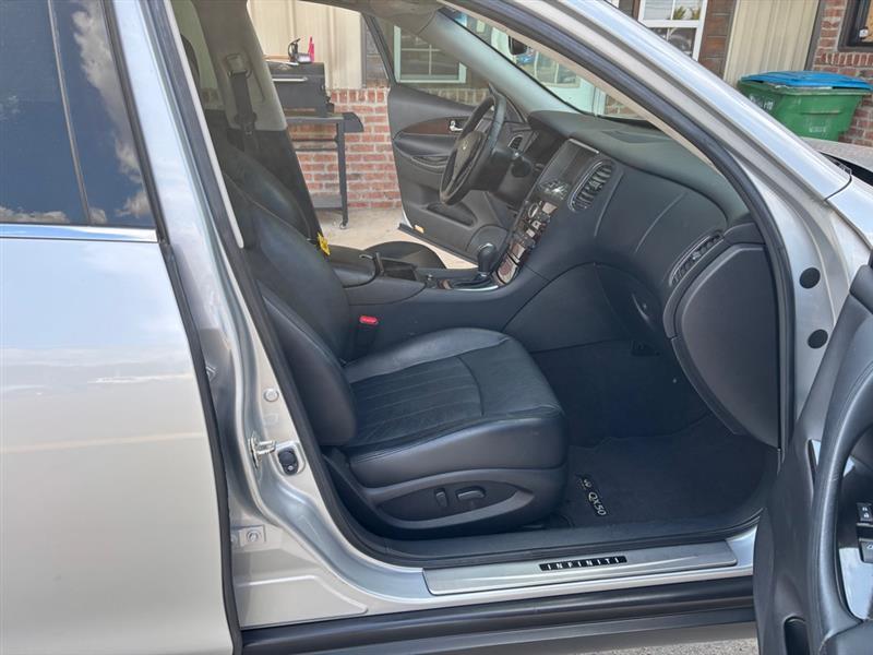 Infiniti QX50 Base AWD 2017