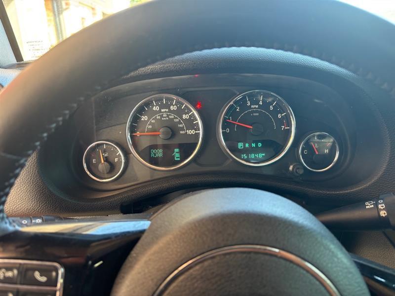 Jeep Wrangler Unlimited Sahara 4WD 2015