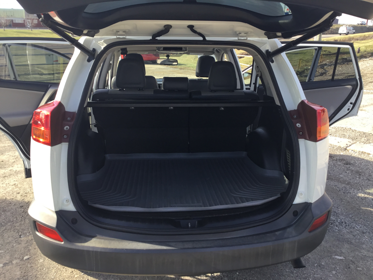 Toyota RAV4 Limited FWD 2015