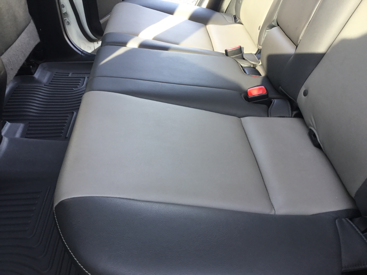 Toyota RAV4 Limited FWD 2015