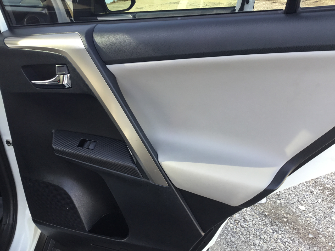 Toyota RAV4 Limited FWD 2015