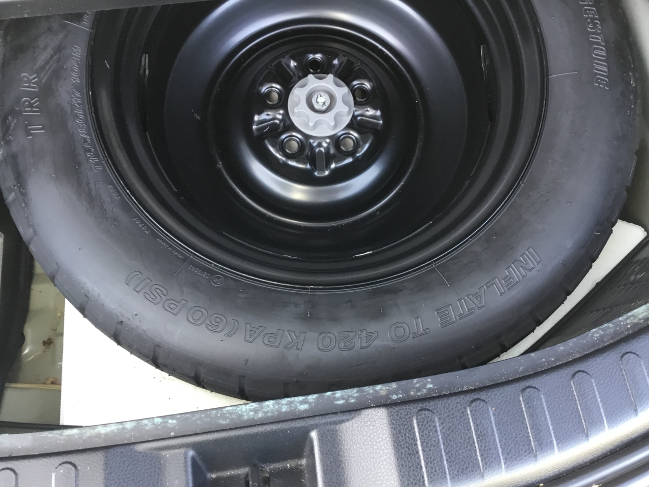 Toyota RAV4 Limited FWD 2015